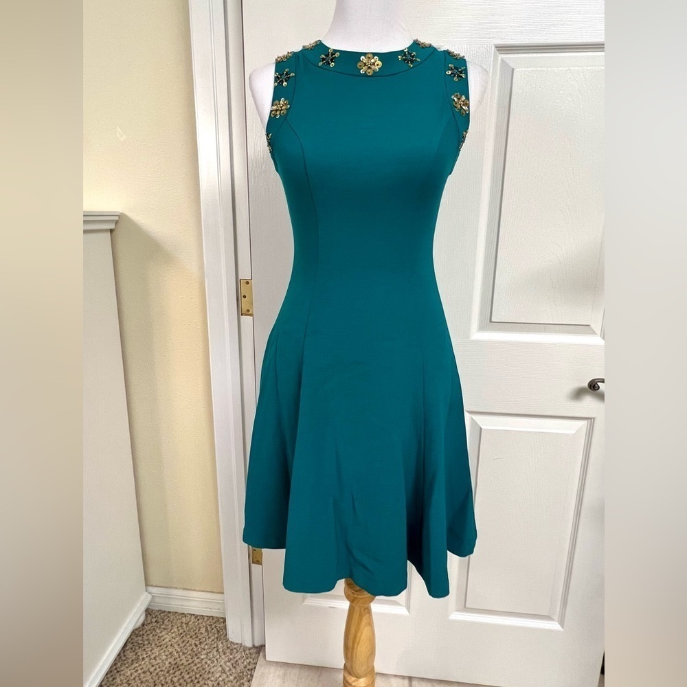 NWT Badgley Mischka emerald green fit flare dress embellished holidays women’s 0
